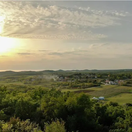 Belvedere For 6 People Near Porec With Sea View And Pet Friendly * Montizana